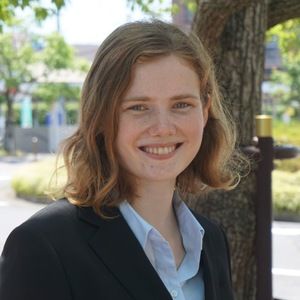 Meet your Posher, Kelly